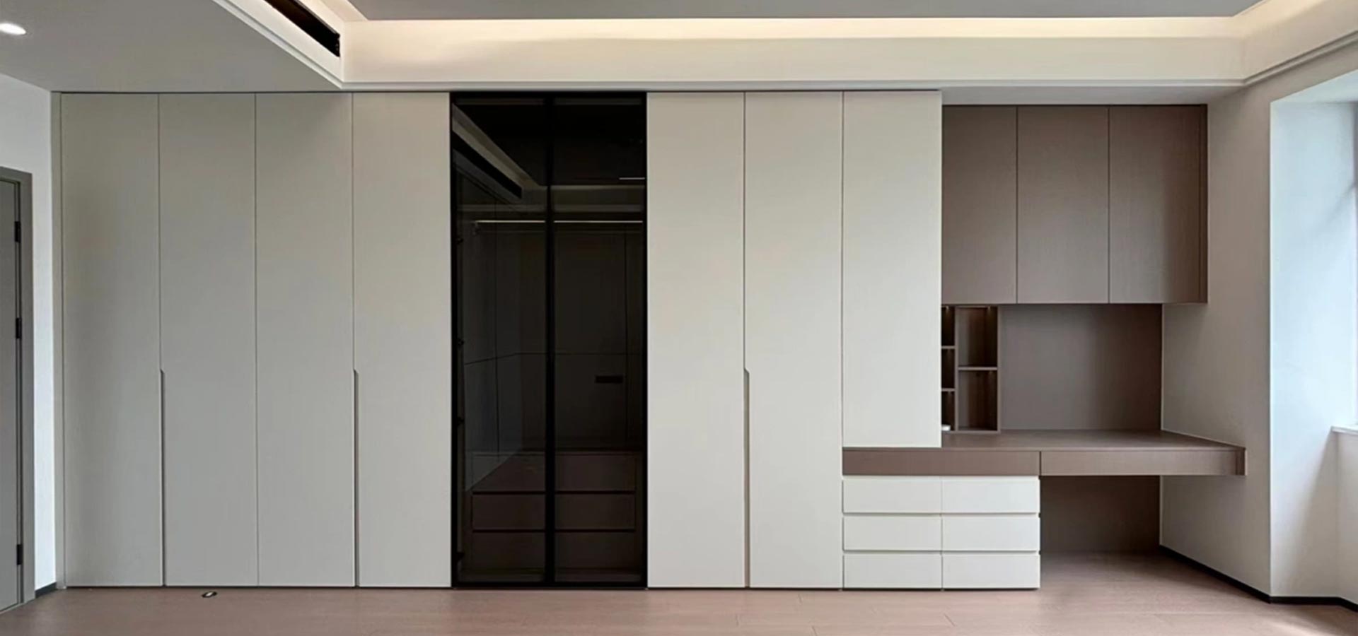 Chifferobe vs Wardrobe